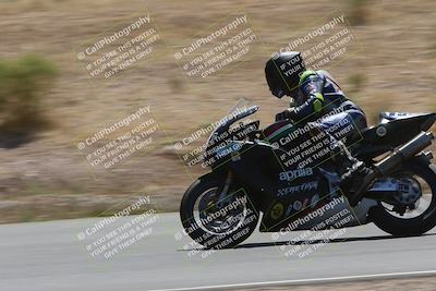 media/Apr-20-2025-AHRMA (Sun) [[393a79c373]]/Race/Group 8/Turn 4b/